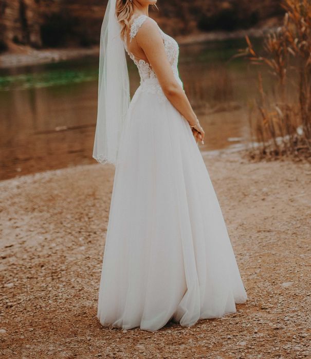 suknia ślubna litera A