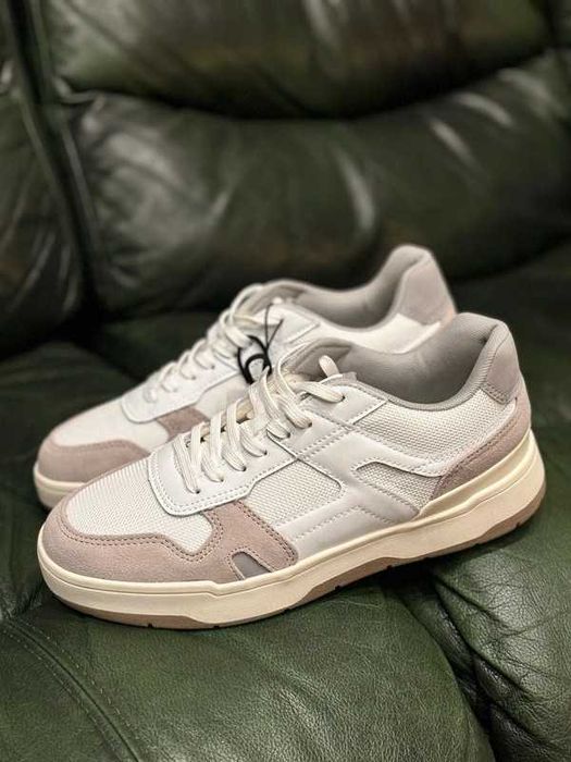 Zara, sportowe buty męskie