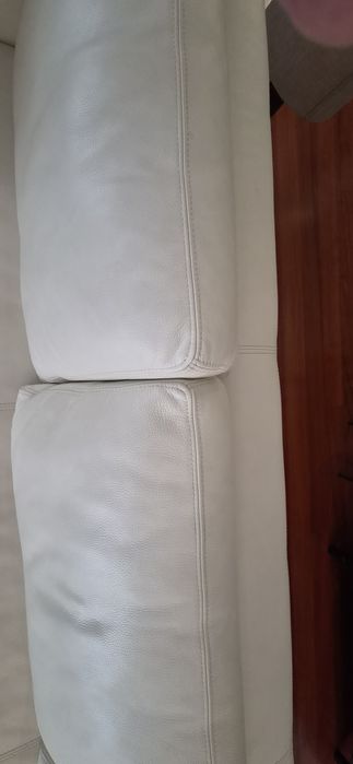 Sofá em pele branca design Italiano