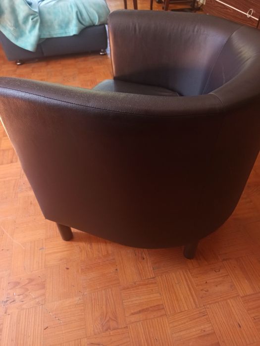 Poltrona IKEA preta