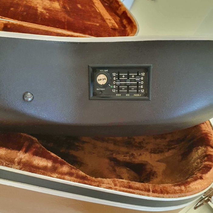 Гитара Ovation Custom Legend Модель 1719