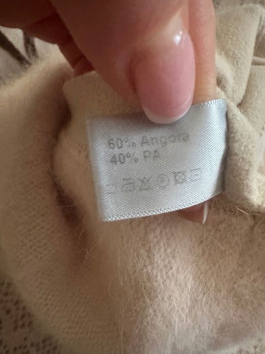 Шапка ангорова жіноча