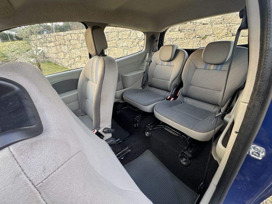 Renaul twingo 4 lugares