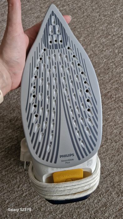 Праска Philips Azur в робочому стані