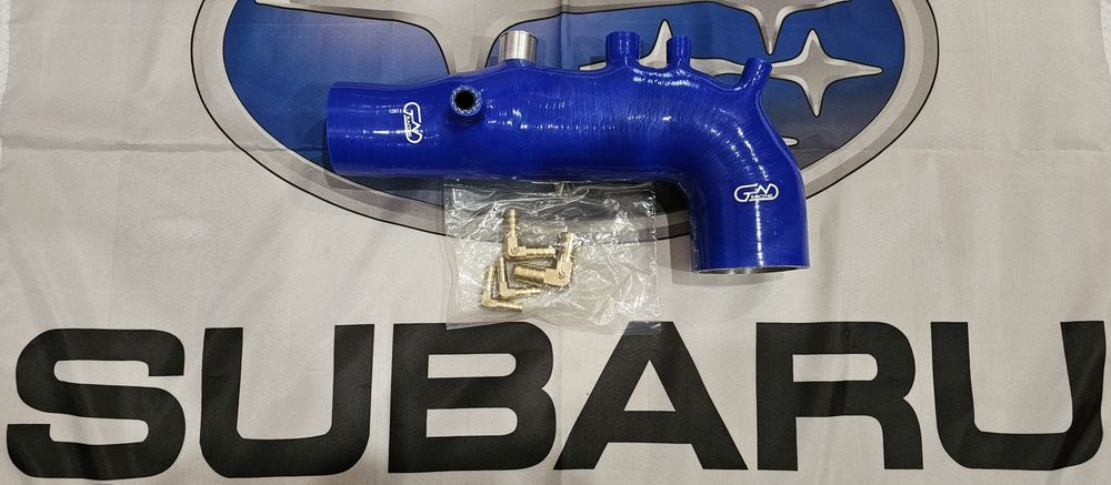 Силіконовий впускний патрубок турбіни(самка) до subaru impreza WRX (GR/GH)FORESTER (SH)