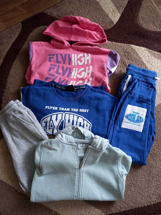 Bluza spodnie 130-140  zestaw gratis
