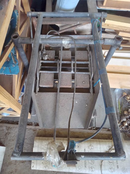 Станок для производства отсевоблоков