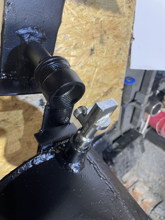 Palnik na olej z regulowana przesłona