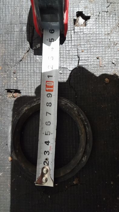 Тен сухий від бойлера Аристон