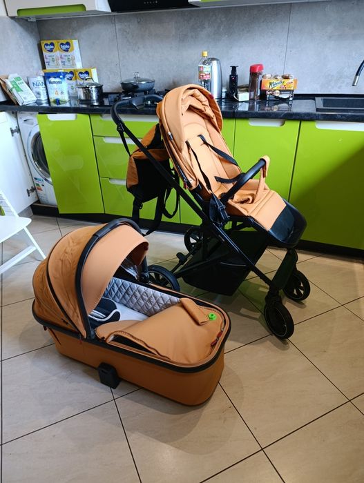 Wózek dziecięcy Carello