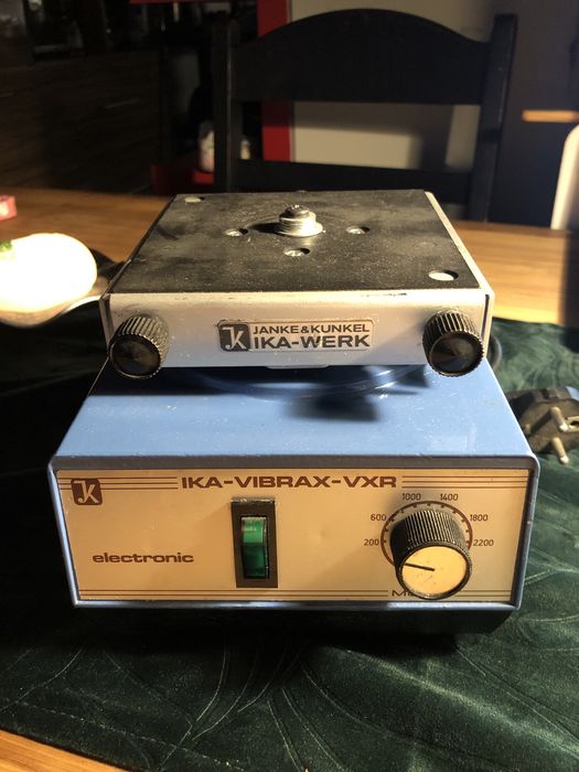 Wytrząsarka orbitalna VXR basic Vibrax® IKA