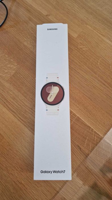 Sprzedam Samsung Galaxy Watch 7 40mm Bluetooth - stan bardzo dobry
