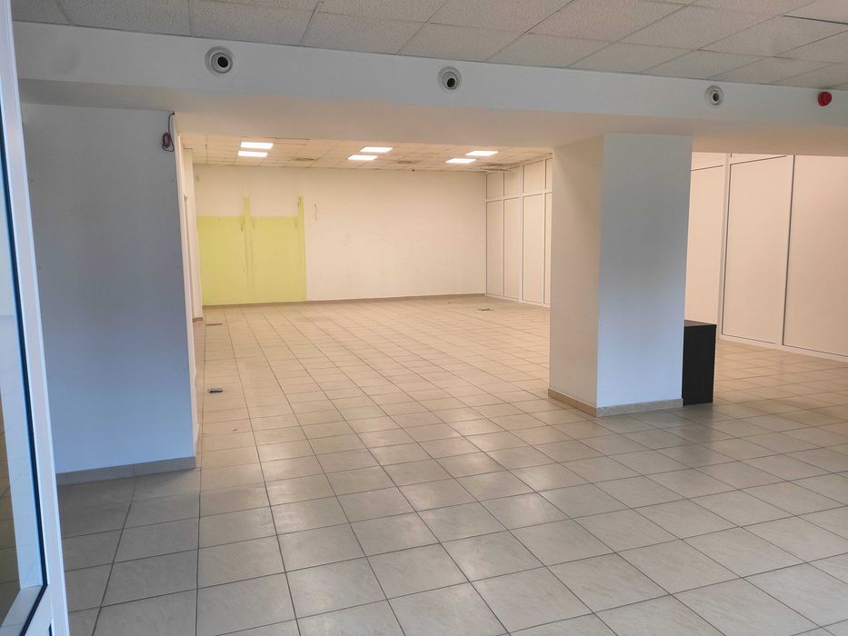 Atrakcyjny Lokal Handlowy w Centrum Łukowa