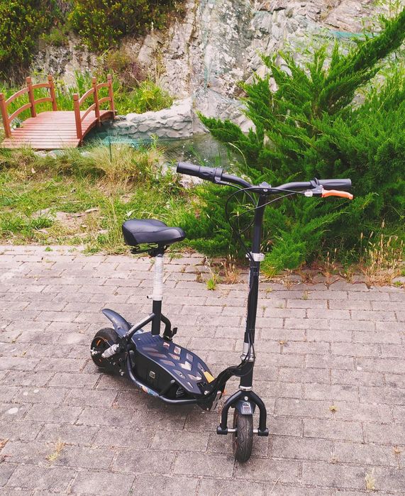 Trotinete elétrica nova 300w