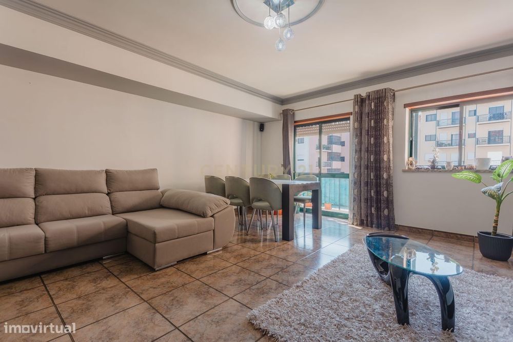 Apartamento T3 Charneca - Pombal