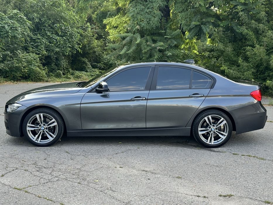 Bmw f30 2017 року задній привід