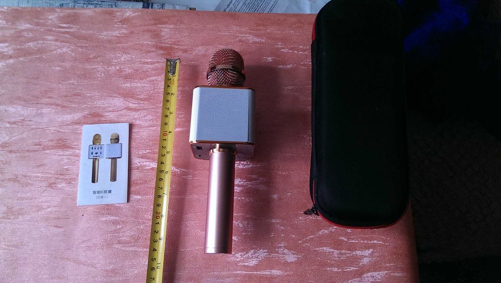 Беспроводной микрофон караоке - Колонка с динамиком Bluetooth с чехлом