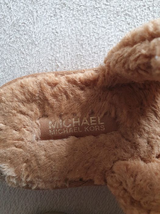 Klapki po domu jak i na ulice MIchael Kors