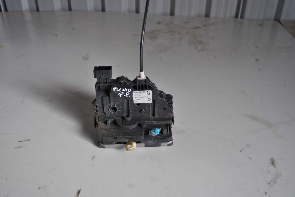 Zamek drzwi lp/lt/pp/pt Fiat Grande Punto
