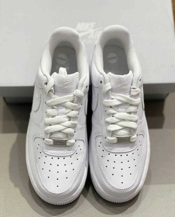 Nike Air Force 1 Low '07 White rozmiar Nowe Orginalne 38.5
