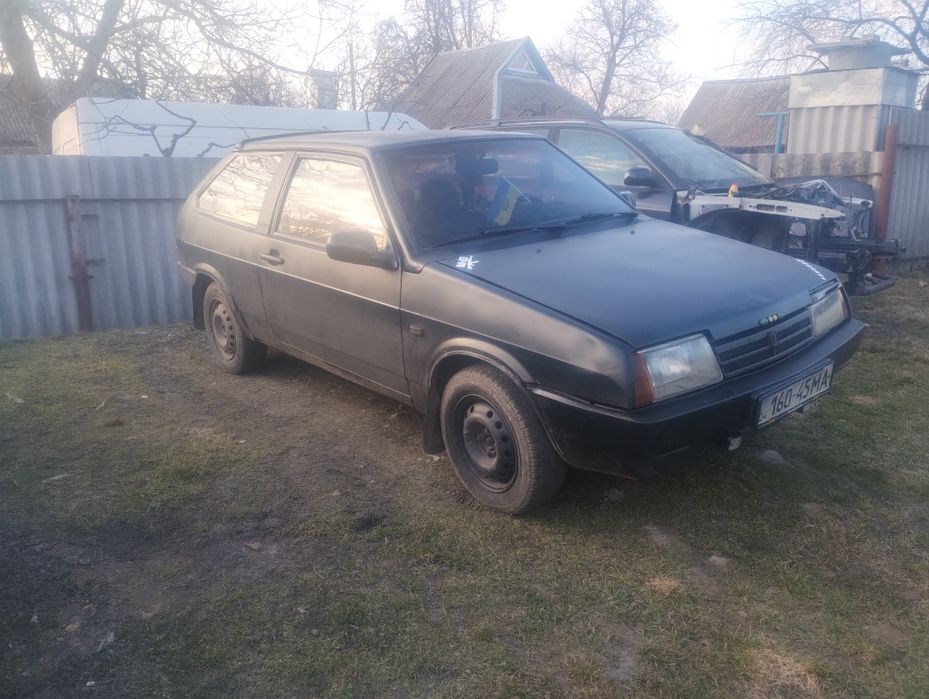 ВАЗ 2108 бензин.