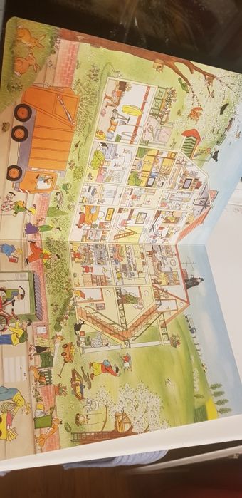 Книга велика віммельбух польською Wiosna na ulicy Czereśniowej