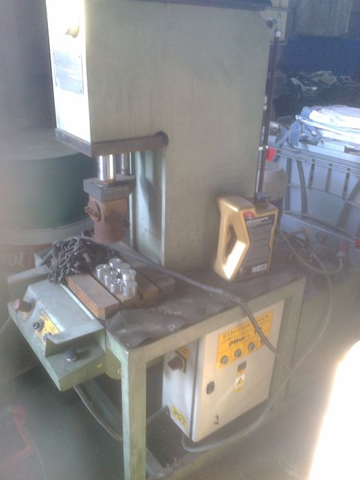 Prasa hydrauliczna