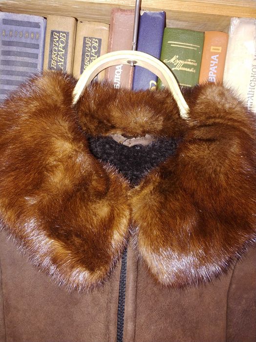 Дубленка. Натуральный мех. Воротник норка. 46 размер