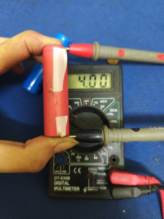 Акб 18650 з носиком є без нього