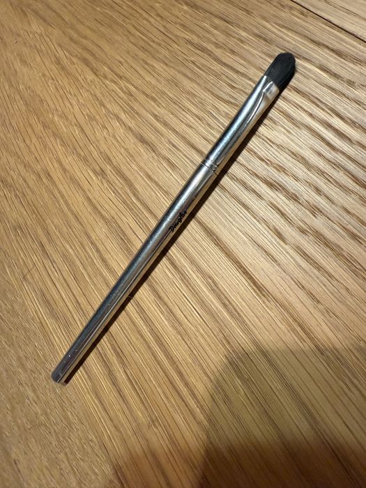 Douglas pedzel do cieni