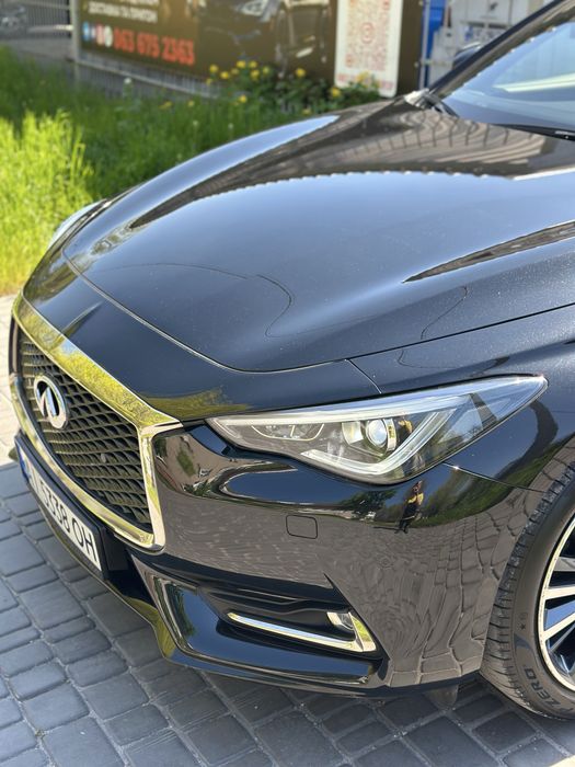 Infiniti Q60.
