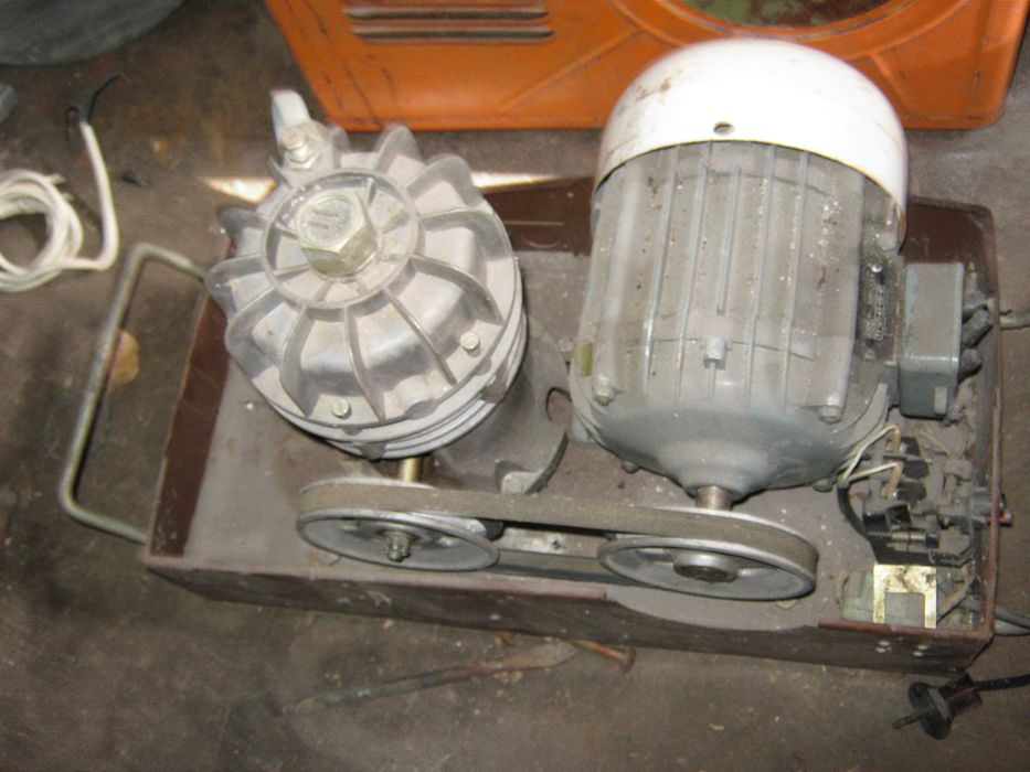 Компрессор мембранный КМ-1  220 вольт