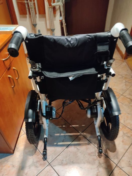 Wózek inwalidzki elektryczny ANTAR AT 52304