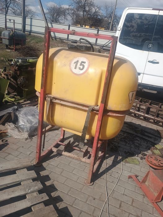 Оприскувач бочка 400л та рама