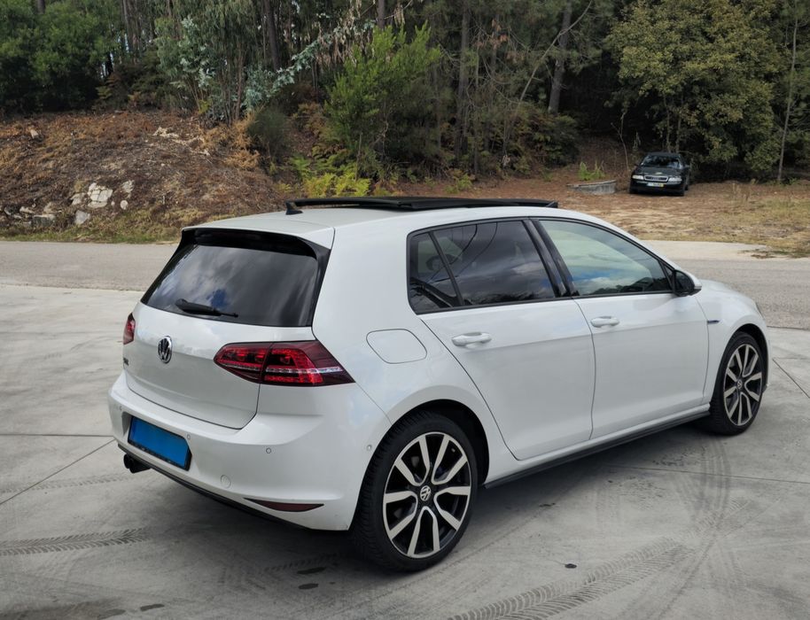 Volkswagen Golf GTE 1.4 TSI Plug-in Hybrid DSG |