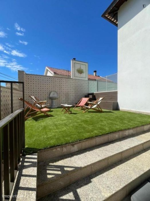Casa com 3 quartos - localizado em Braganca