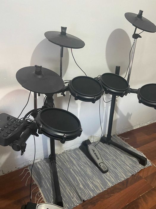 Bateria Eletrónica Alesis Turbo Mesh Kit