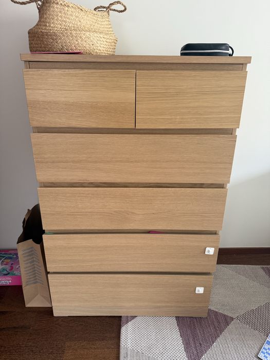 Cómoda IKEA MALM em madeira - Quase Nova - 6 gavetas