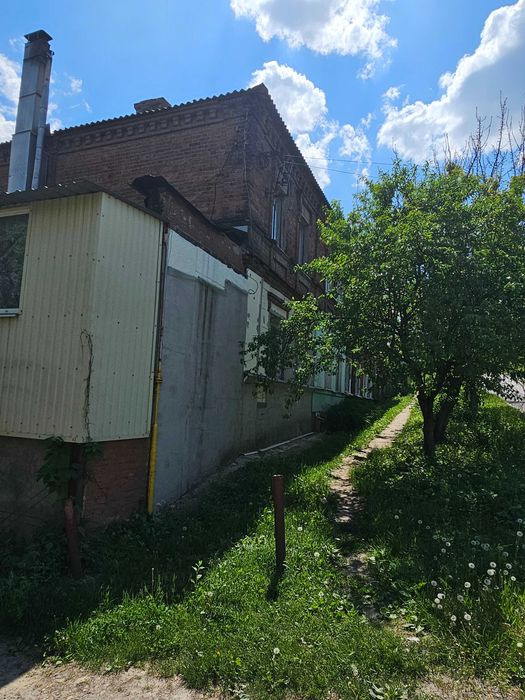 Продаж 2 к. квартири ЮЖД