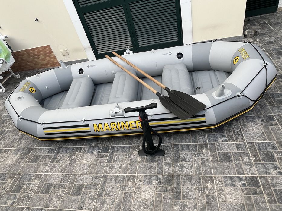 Bote insuflável semi-rígido 4 pessoas