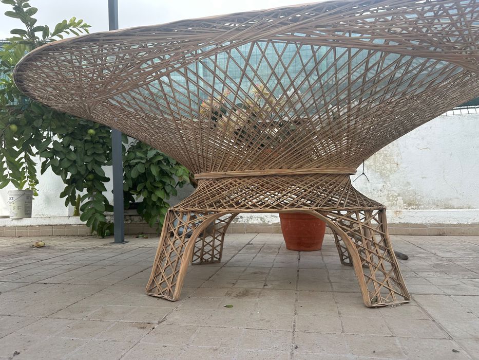 Mesa imitação bambu, estilo italiano, interior e exterior
