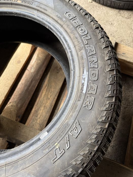 235/65 R17 Yokohama Geolandar A/T 2шт. 99% 9+мм