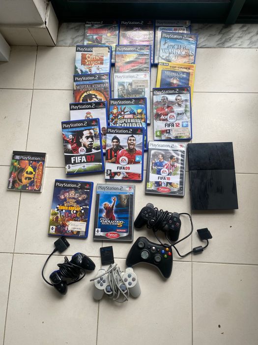 PS2 Slim (PlayStation 2) + 4 Comandos + 17 Jogos + TV Oferta!
