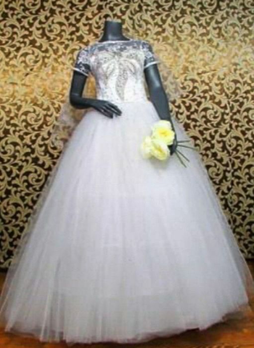 Свадебное платье