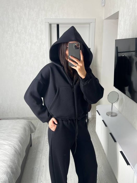 Спортивний костюм жіночий