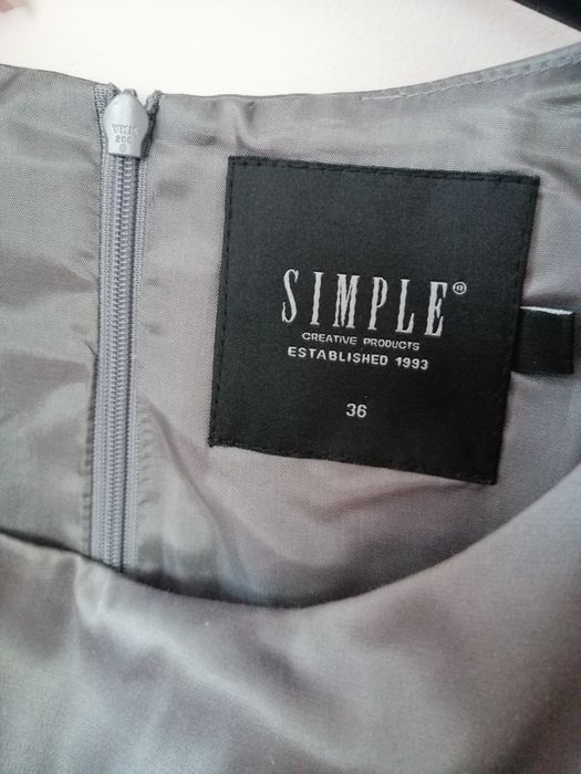 Sukienka Simple z kieszeniami S
