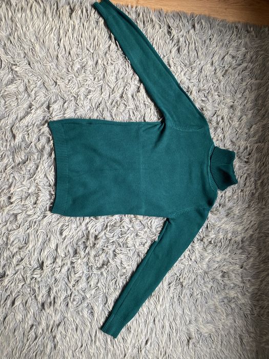 sweter typu golf