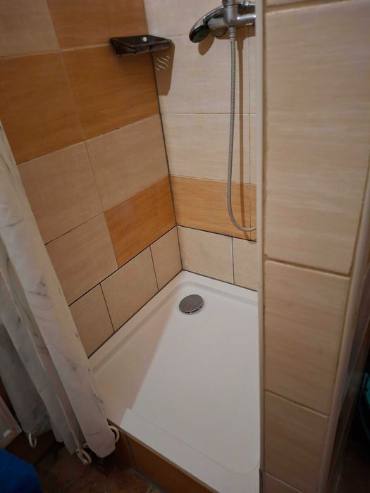 Kwatery pracownicze i pokoje turystyczne