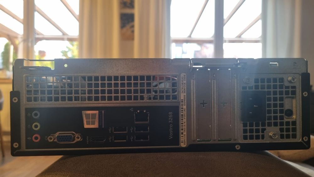DELL Vostro 3268 sff, i5-7400, 8GB DDR4 2400, 256GB SSD, Windows 10Pro