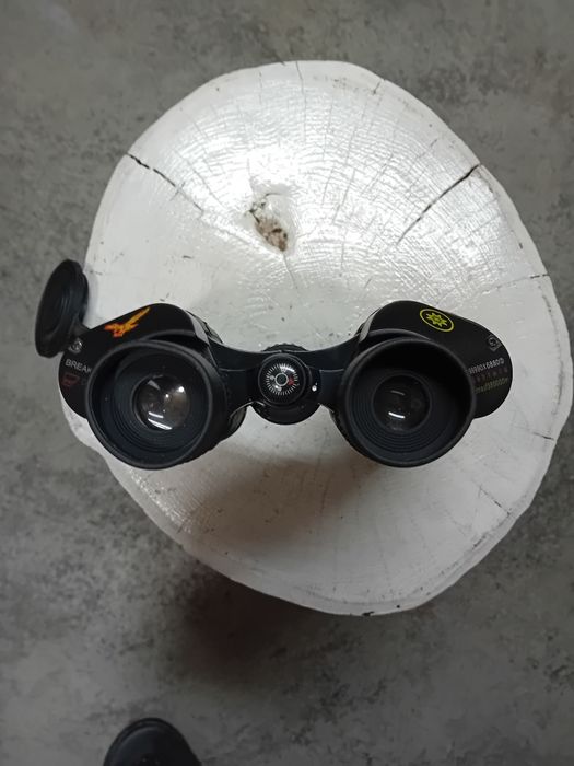 Vende  se binóculos